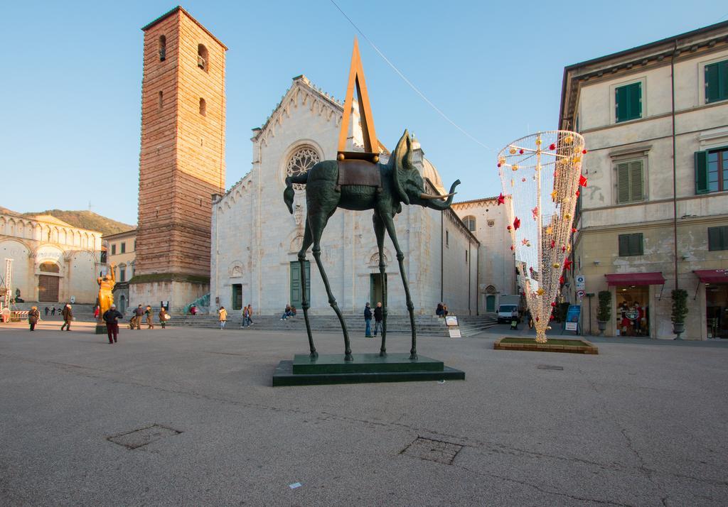 Bonnes Vacances a Pietrasanta Extérieur photo