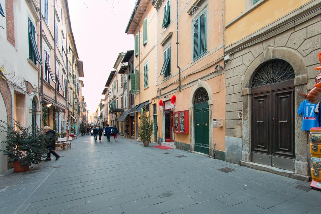 Bonnes Vacances a Pietrasanta Extérieur photo